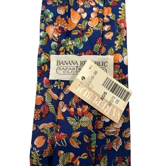 NWT, Vintage Banana Republic Safari & Travel Clothing Co Men's Cotton Floral Tie - Picture 12 of 13